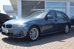 BMW 318 i Touring 360°/Head-Up/DrivingAss.Prof/Komfortzg/Adapt.LED/elektr.Sitze