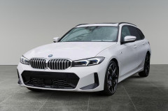 BMW 330 e Touring M-Sportpaket / el. Panodach