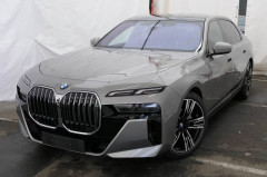 BMW 740 d xDrive Limousine M Sportpaket DAB RFK PDC