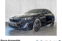 BMW i5 xDrive40 Limousine MSport + Pano + AHK + B/W