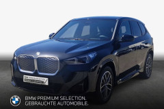BMW iX1 xDrive30 M-Paket AHK LED H&K HeadUp