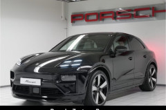 Porsche Macan Electric Turbo Sportpaket Burmester Panodach Hinterachslenkung