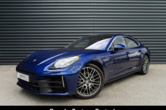 Porsche Panamera 4