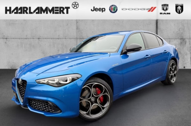 Alfa Romeo Giulia Veloce Q4 2.0 PDC+KAMERA+NAVI+CARPLAY+SHZ