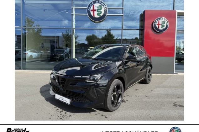Alfa Romeo Junior INTENSA   SONDERMODELL HÖCHSTE AUSSTATTUNGSLINE PRIVAT
