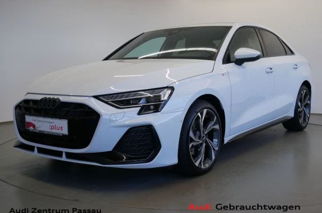 Audi A3 Limousine 30 TDI S line LED AHK virt. Cock.+ NAVI+
