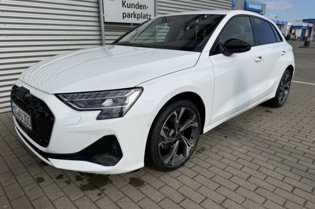 Audi A3 Sportback*Sport*OptikSchwarzPlus*SmartphoneInterface*Rückfahrkamera