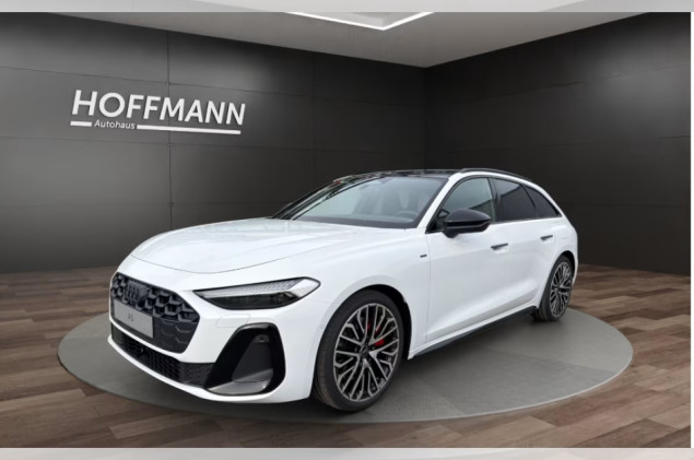 Audi A5 Avant e-hybrid quattro 270 kW S tronic / Tech pro / HUD / AHK / PANO / B & O / MEMORY