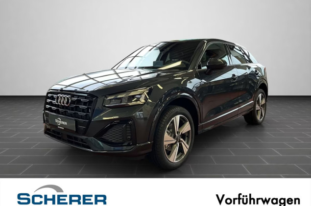 Audi Q2 S tronic Matrix LED, AHK, Soundsystem, Assistenzsysteme, Komfortpakete