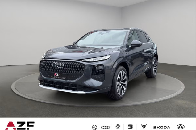 Audi Q3 SUV e-hybrid S tronic
