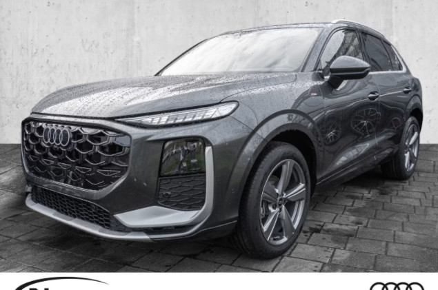 Audi Q3 TFSI S tronic S-LINE TECH+ PANO AHK LM19