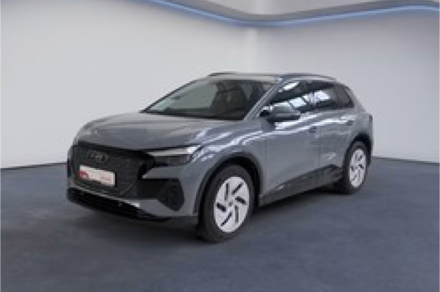 Audi Q4 e-tron 45 AHK