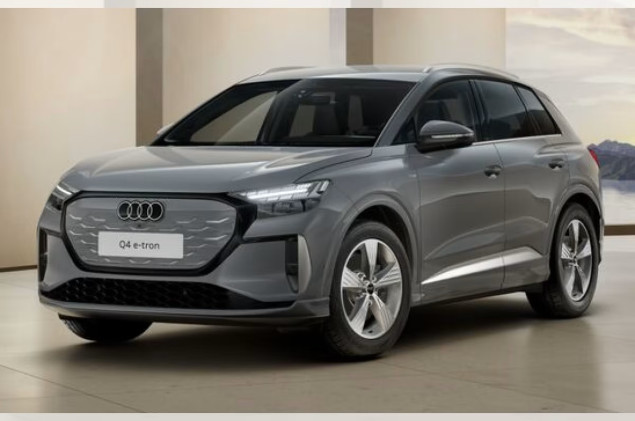 Audi Q4 e-tron TECH PLUS*S LINE* FREI KONFIGURIERBAR