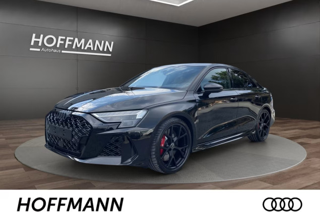 Audi RS3 Limousine / 280 KMH / SPORTABGAS / MATRIX / NAVI