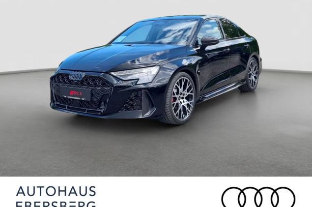 Audi RS3 Limousine Matrix HUD Virtual Kamera Pano