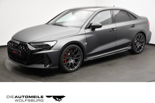 Audi RS3 RS 3 Limousine (8YM)