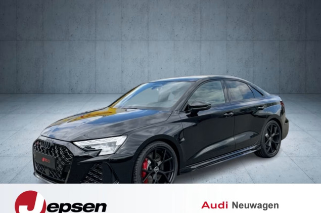 Audi RS3 RS 3 Limousine S tr Vmax280 RS-Abgas PANO Matrix