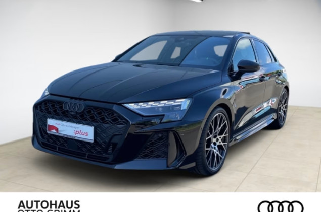 Audi RS3 Sportback 2.5 TFSI quattro Matrix