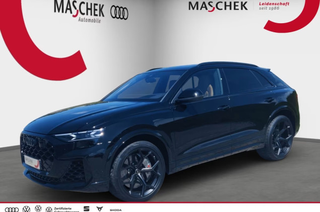 Audi RS Q8 Performance UPE: 191.935.- Keramik AHK 305 Pano