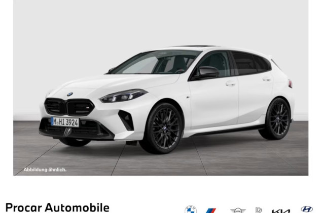 BMW 135 M135 xDrive M Sport M PERFORAMNCE PARTS HUD PANO ACC 360°KAM RFK LM