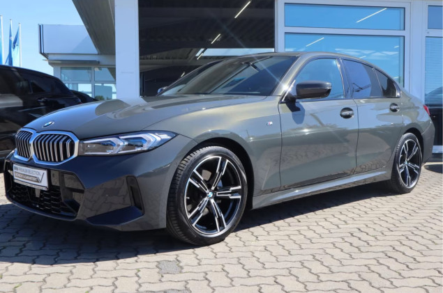 BMW 320 d Limo M-Sport/360°/ACC/AHK/Head-Up/HiFi/Adapt. LED/Aut. Heckkl.