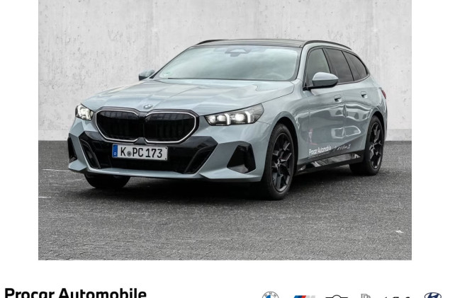 BMW 520 520d xDrive Touring * M Sportpaket * Bowers & Wilkins Sound System * Panorama Glasdach * Integral-Ak