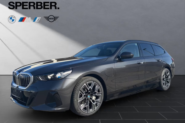 BMW 550 e xDr. Tour.,M-Sport,Inno.Pkt.,AHK,Comf. Pkt.,uvm.
