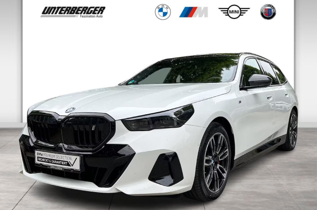 BMW i5 eDrive40 Touring M Sport Pro HUD Pano DA Prof PA + B&W