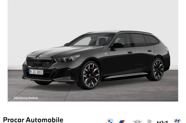 BMW i5 M60 xDrive MSport HUD PANO ACC AHK RFK NAVI
