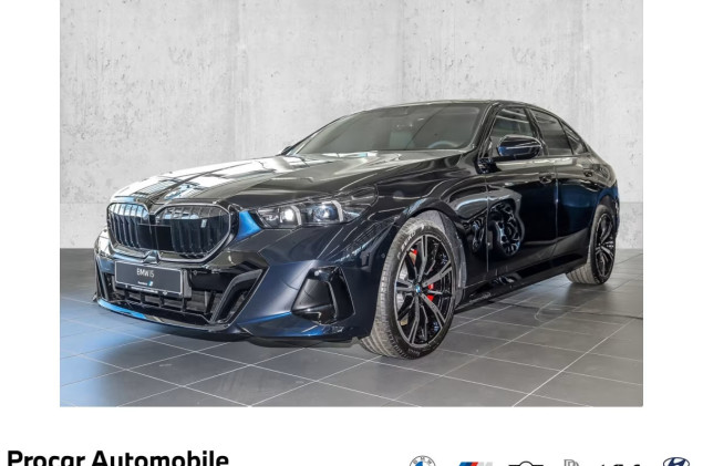 BMW i5 xDrive40 Limousine MSport + Pano + AHK + B/W