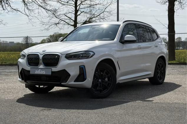 BMW iX3 Impressive HUD*LASER*H&K*AHK*