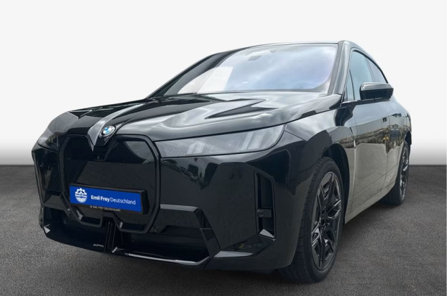 BMW ix iX xDrive45 , 5-türig (Strom)