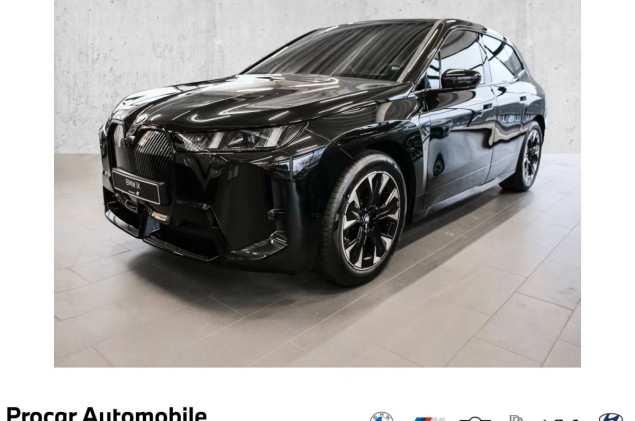 BMW ix iX xDrive45 M Sport HUD PANO ACC RFK NAVI LED