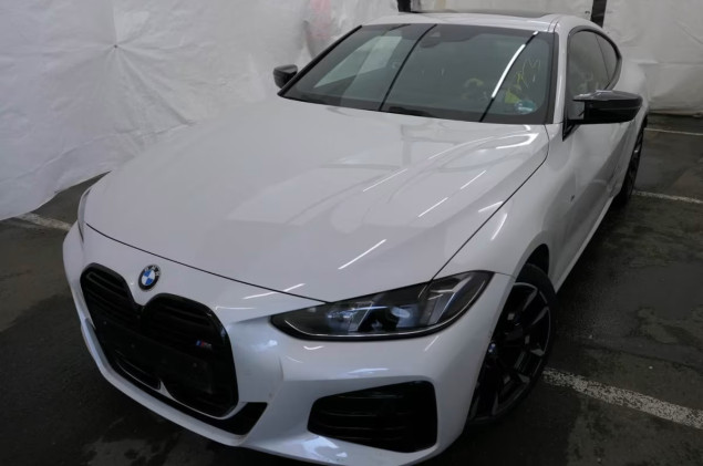 BMW M440i i xDrive 19 Zoll*ACC*Glasdach*Harman Kardon* uvm.