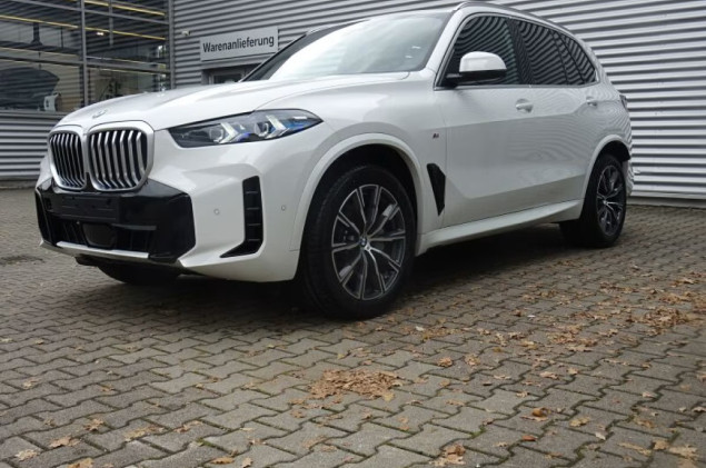 BMW X5 xDrive30d ab Lager incl. W&R