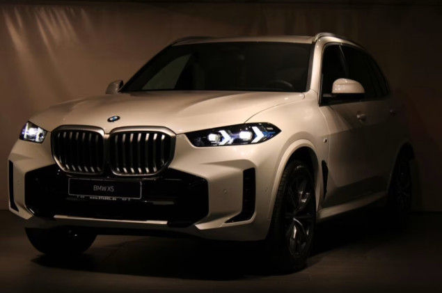 BMW X5 xDrive40i M Sport ab Lager incl. W&R