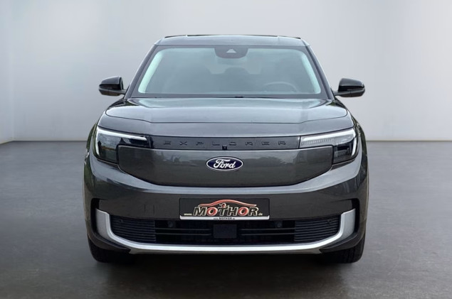 Ford Explorer Premium 77kWh mit Wärmepumpe & AHK