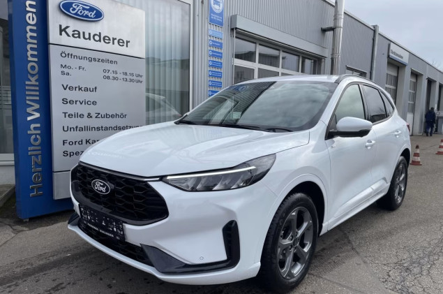 Ford Kuga ST-Line 150 PS Schalter * Sofort Verfügbar*