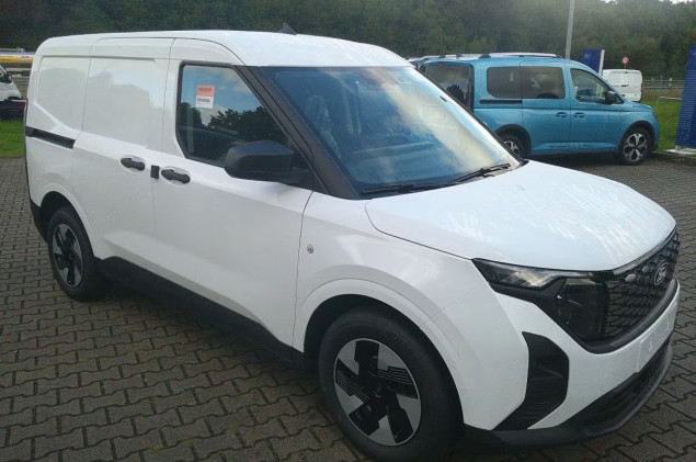 Ford Transit Courier Kastenwagen  ️  FRÜHJAHRS-DEAL – SOFORT VERFÜGBAR   ️