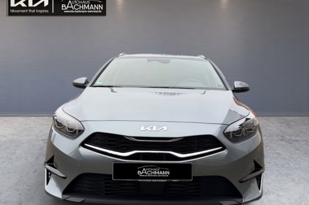 Kia Ceed SW Ceed Sportswagon 1.5 T-GDI DCT Ultimate/Style Navi