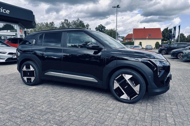 Kia EV3 58 kWh 150 kW Earth Frontantrieb