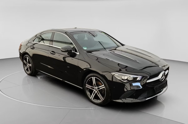 Mercedes-Benz CLA 200 Sofort Verfügbar*Haustürlieferung Navi SHZ