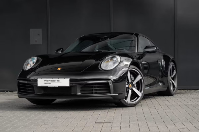 Porsche 911 Carrera
