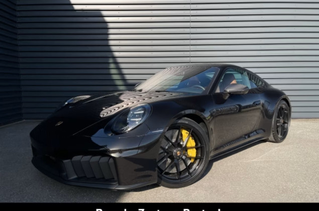 Porsche 992 Carrera 4 GTS - 541 PS - Dunkelolivmetallic