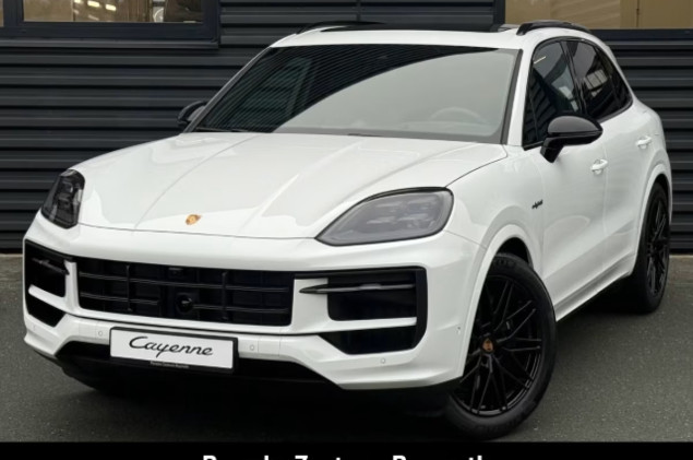 Porsche Cayenne E-Hybrid Black Edition*AHV*INNO*HEADUP*