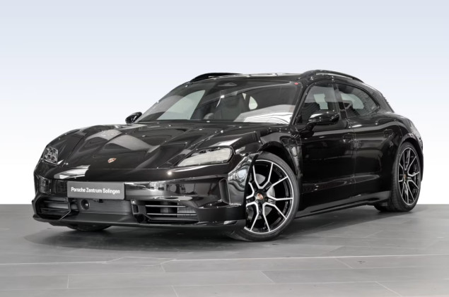 Porsche Taycan Sport Turismo Black Edition