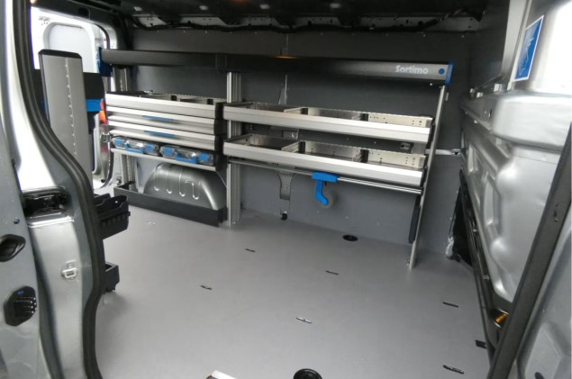 Renault Trafic ‍ Handwerker-JUNI-Aktion  Sortimo Komfort L2H1 3,1t dCi130