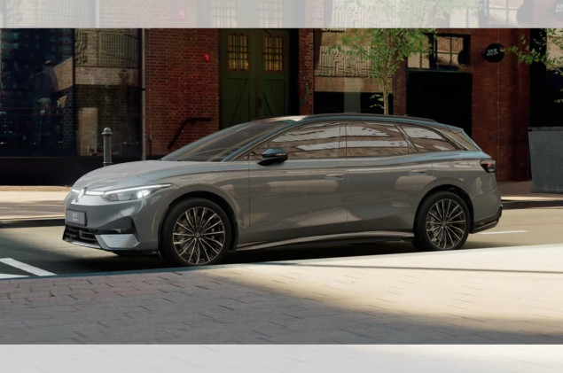 Volkswagen ID.7 Tourer Pro+++WR*NAVI*AHK+++SOFORT VERFÜGBAR+++