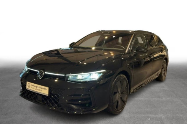 Volkswagen Passat Variant R-Line 1.5TSI DSG eHybrid P-DACH LEDER AHK H&K