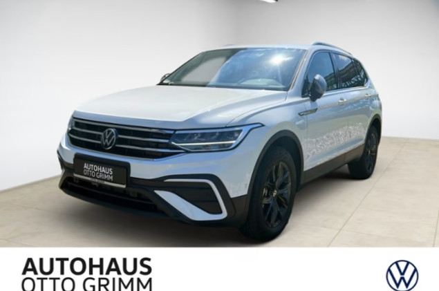 Volkswagen Tiguan Allspace 2.0 TDI Life DSG Navi AHK Kamera